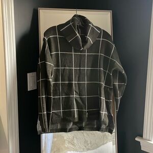 Turtleneck Plaid Sweater l Medium